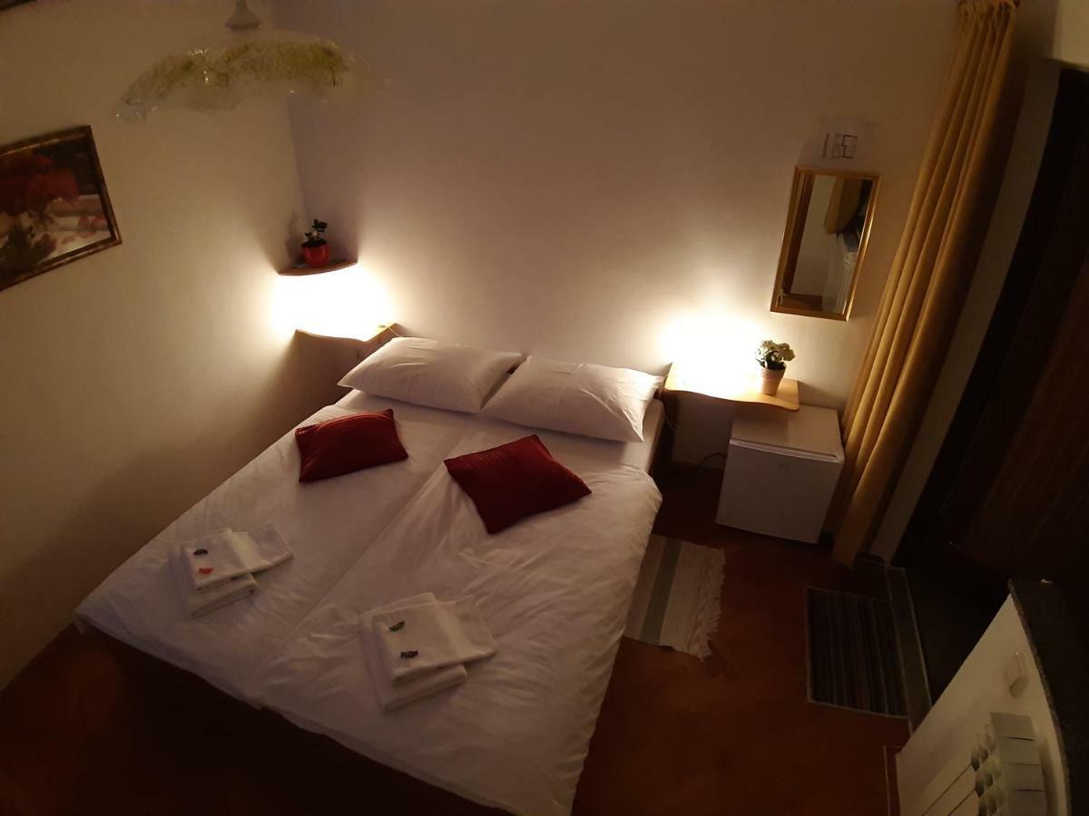 House Osana Hotel Grabovac  Exterior photo